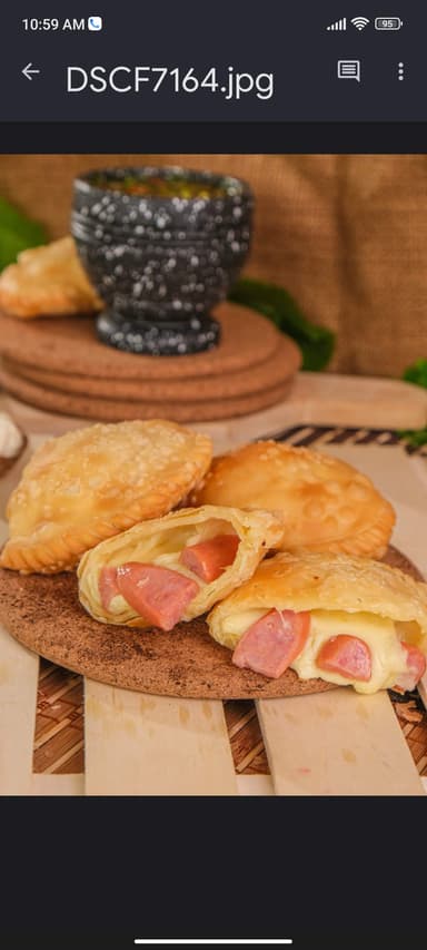 Empanada Chorizo y Butifarra