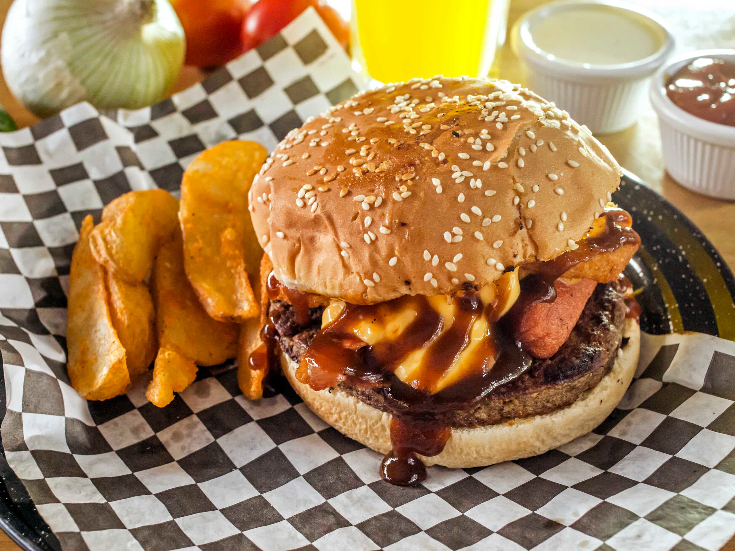 Combo Hamburguesa Game Over + Refresco