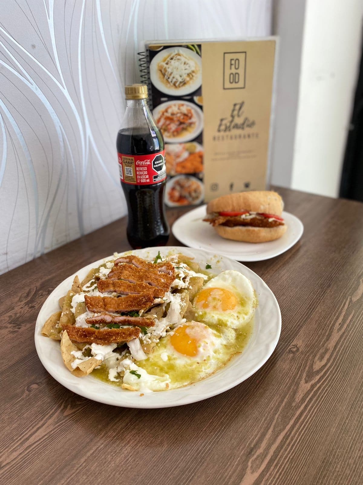 Chilaquiles Familiar