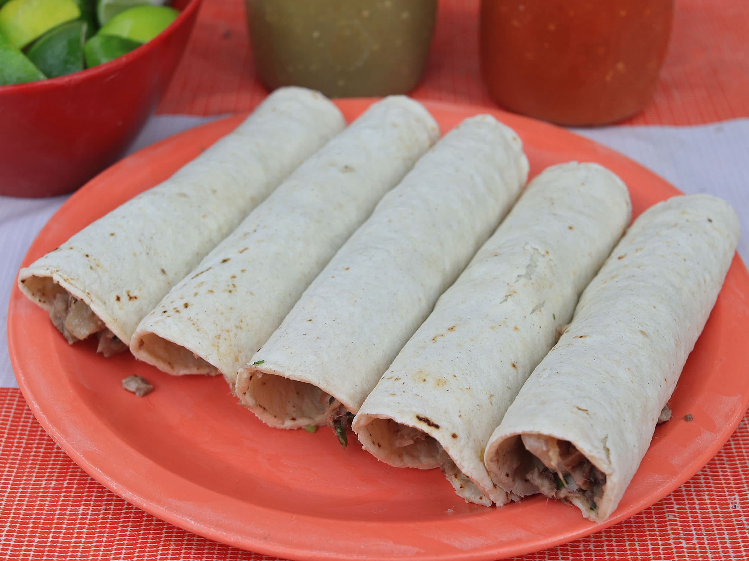 Orden de 5 Tacos de Puerco