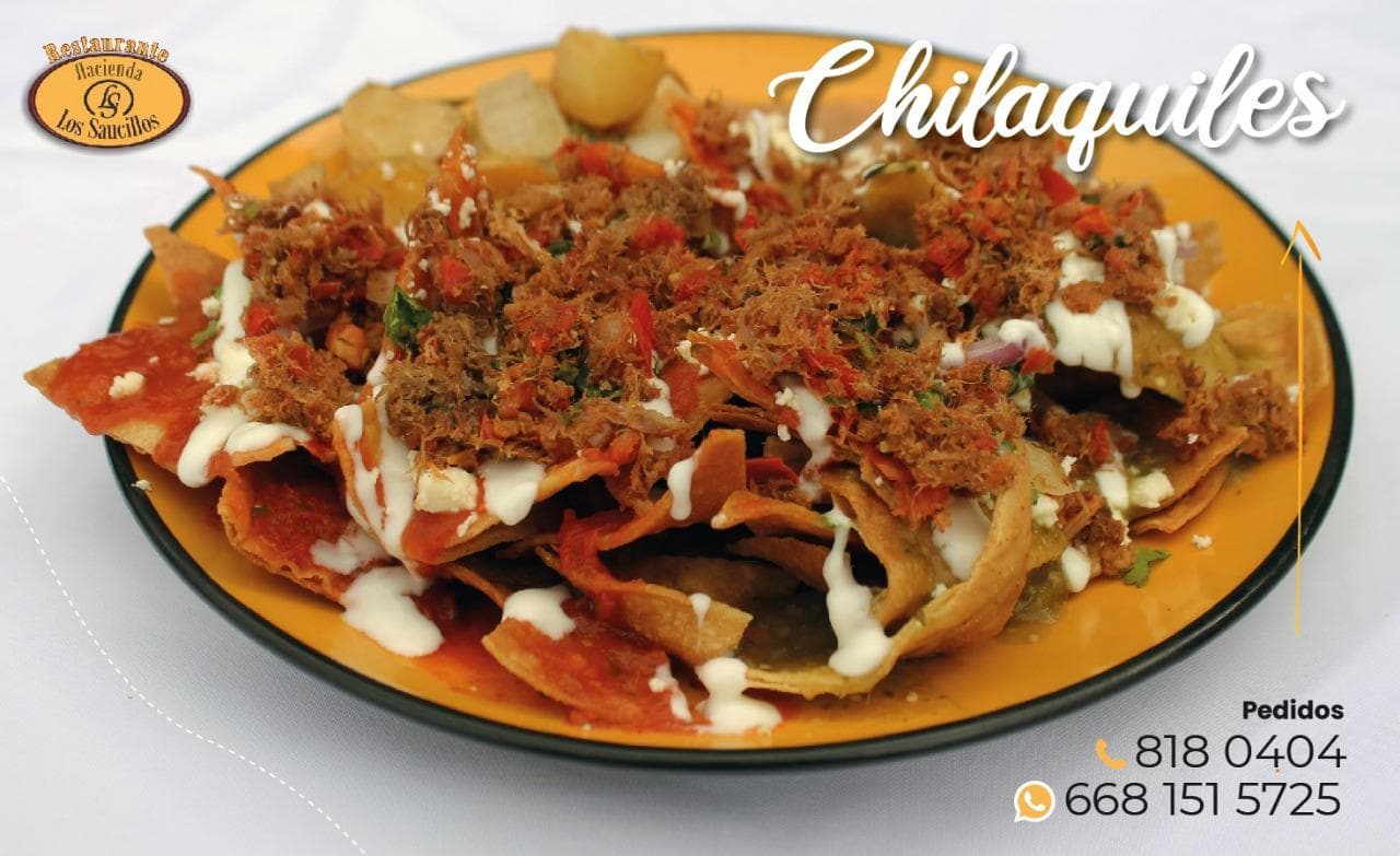 Chilaquiles Divorciados con Machaca