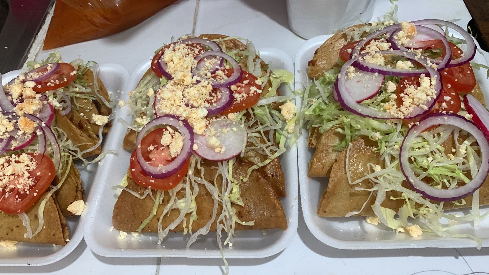 5 Tacos de Papa con Agua Fresca del Dia
