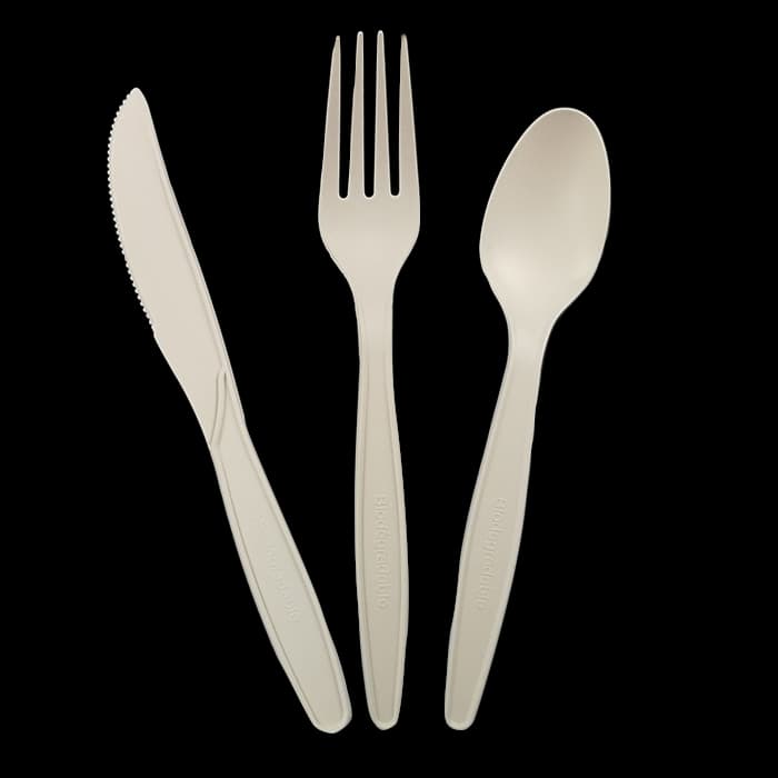 1 Cubierto Desechable Gratuito