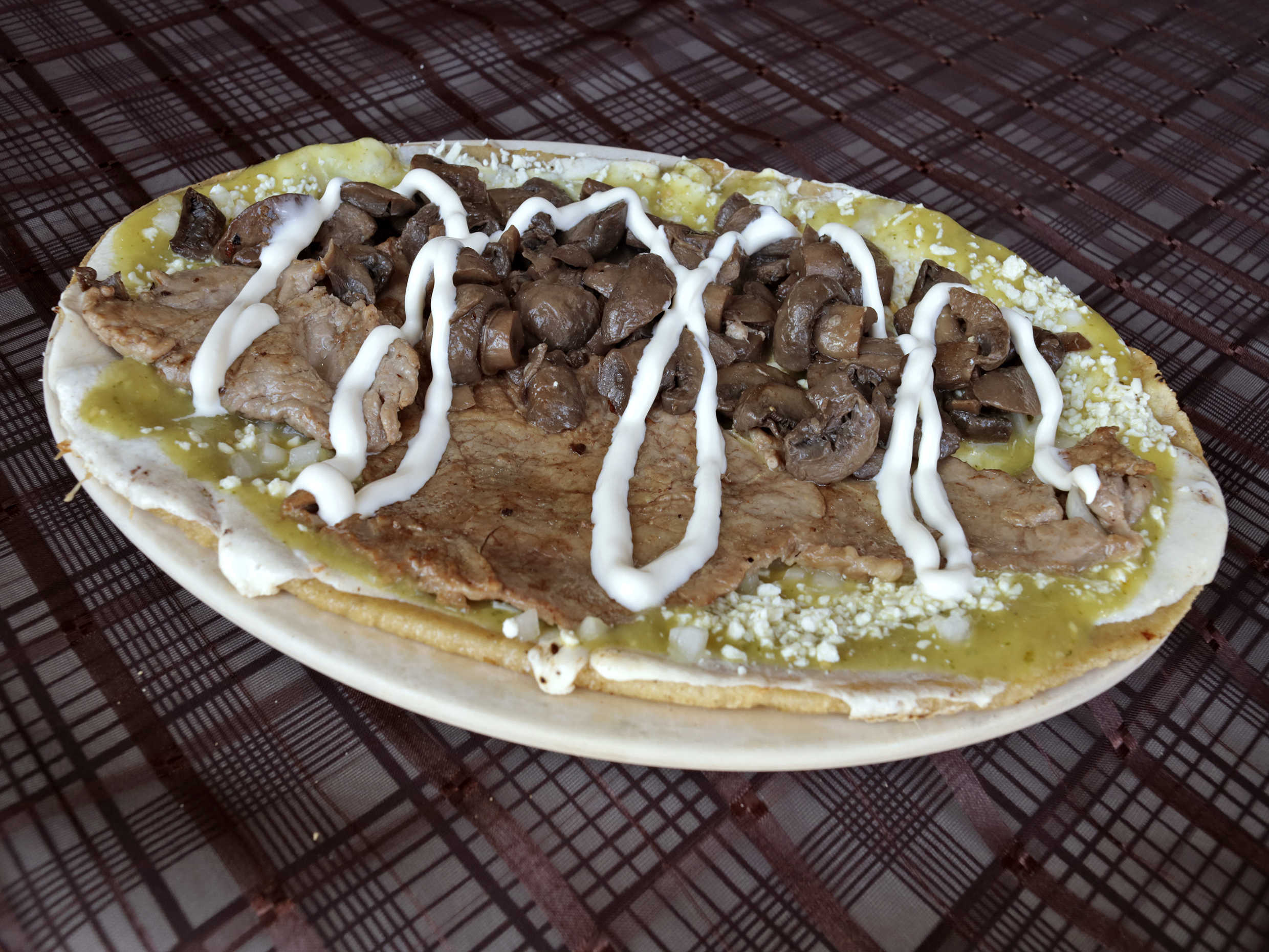 Queso con Bistec y Champiñones (Triple)