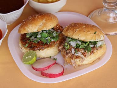 Combo Pareja: 2 Cemas + 1 Litro de Agua