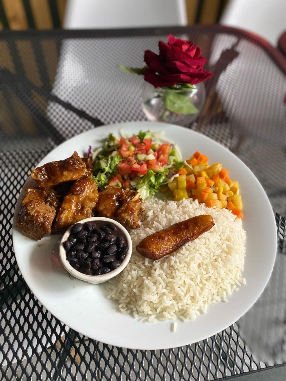 Arma Tu Casado + Refresco del Día