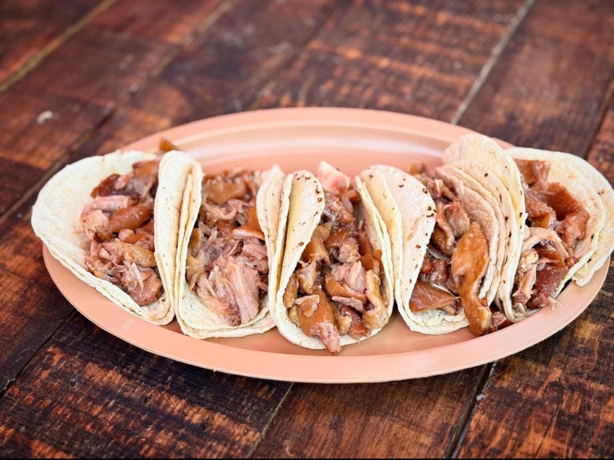Tacos Especiales (Oreja, Cachete, Chicha Prensado)