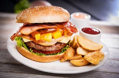 Hamburguesa Hawaiana en Combo