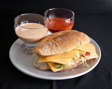 Torta de Queso Amarillo