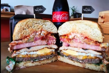 Hamburguesa de Chuleta Ahumada