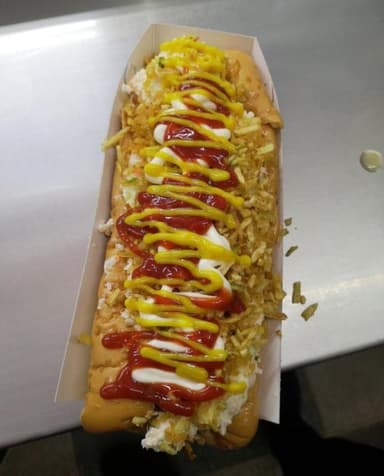 Perro Sencillo + Papas + Gaseosa
