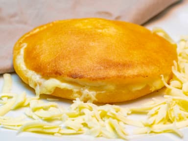 Arepa frita con queso