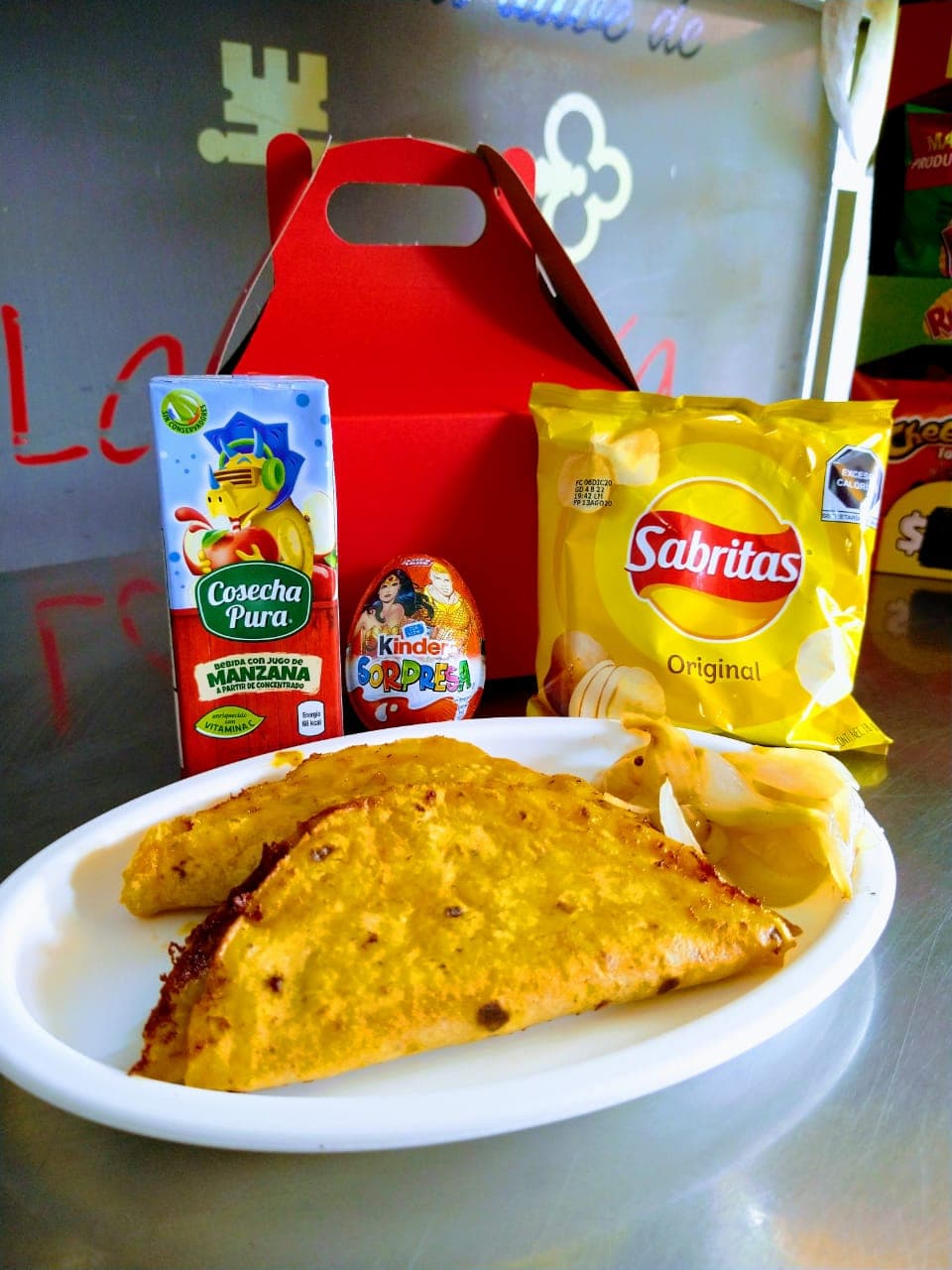 Paquete Infantil - 2 Tacos + Bebida + Papitas