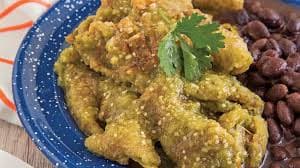 Chicharron en Salsa Verde