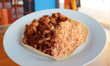 Tacos de Guisado