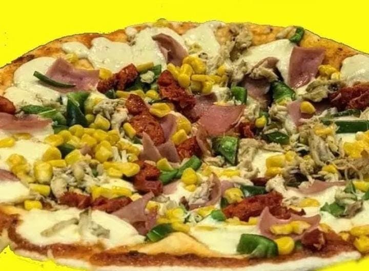 Pizza Tamaño XL Pinky y Cerebro en Jerusalen