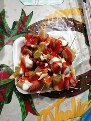 Combinado Papa más Salchitaco Mediano 300grs