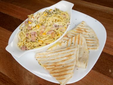 Espagueti Alfredo