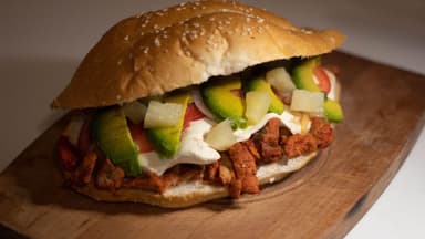 Jamón-Chorizo-Carne al Pator-Quesillo