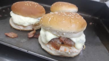 Combo Hamburguesa Especial + Coca Cola 250ml🔝