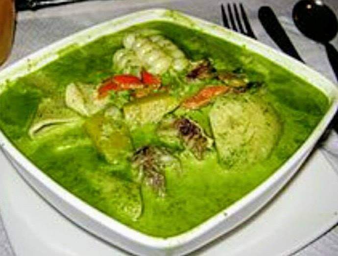 Aguadito de Mariscos o Pollo