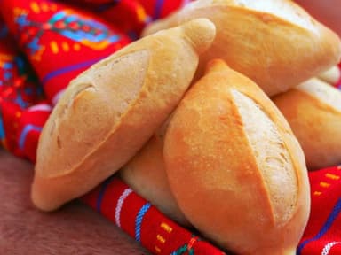 Bolillo Una Pieza