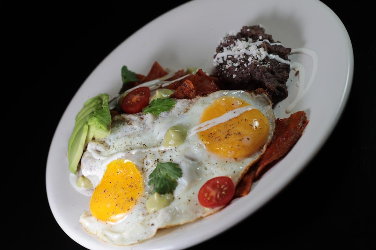Chilaquiles Rojos