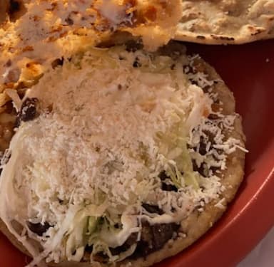Gorditas de Requesón