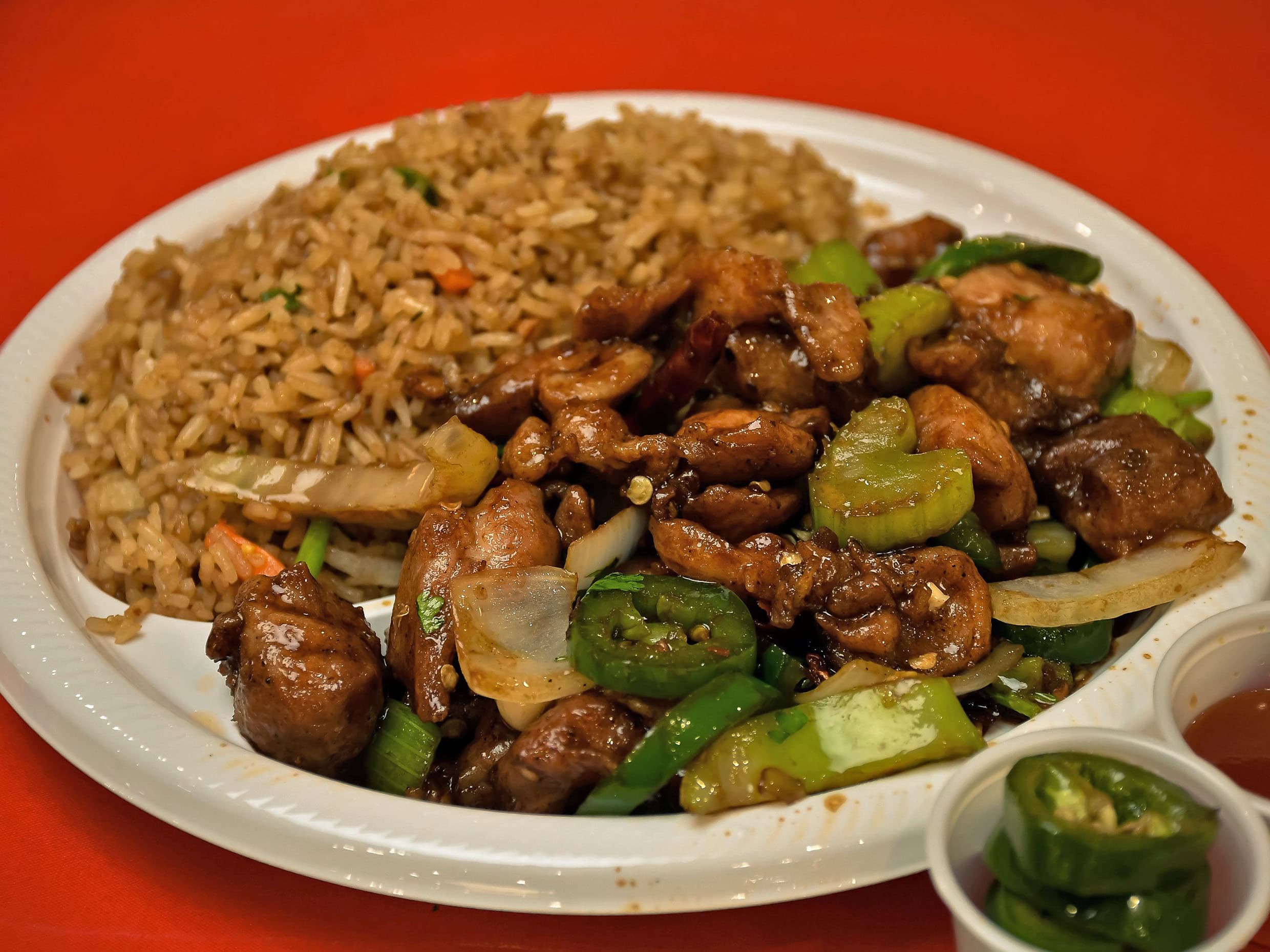 Arroz o Espagueti con 1 Guiso