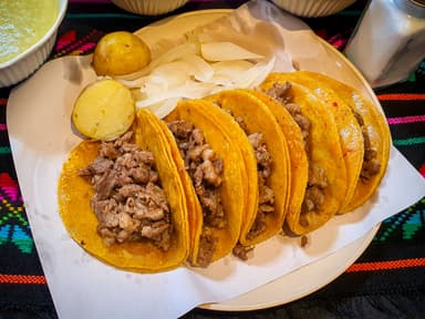 Tacos de Bisteck