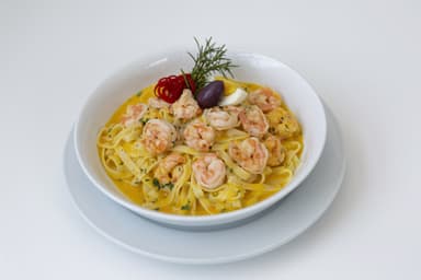 Fettuccini del Langostinos más Bebida