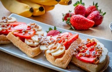 Waffle Strawbanana Nut