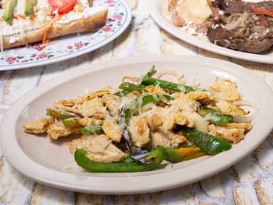 Alambre de Pollo (comida corrida)