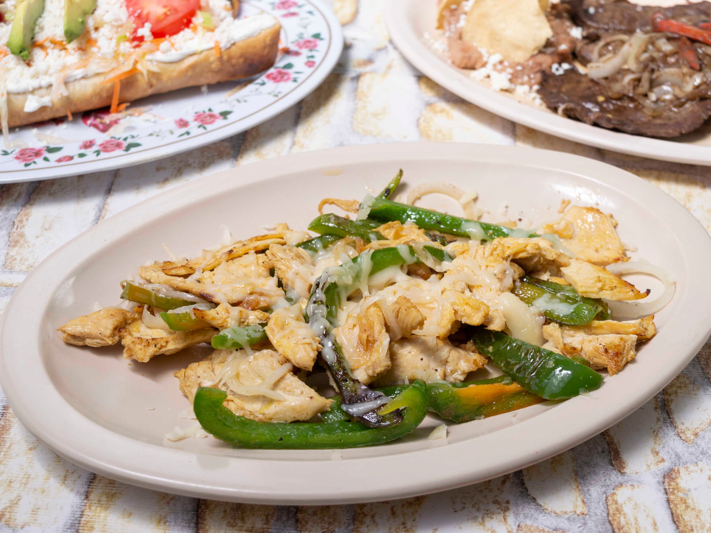 Alambre de Pollo (comida corrida)