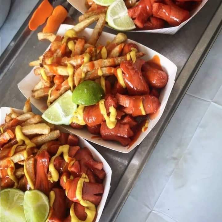Salchipapas