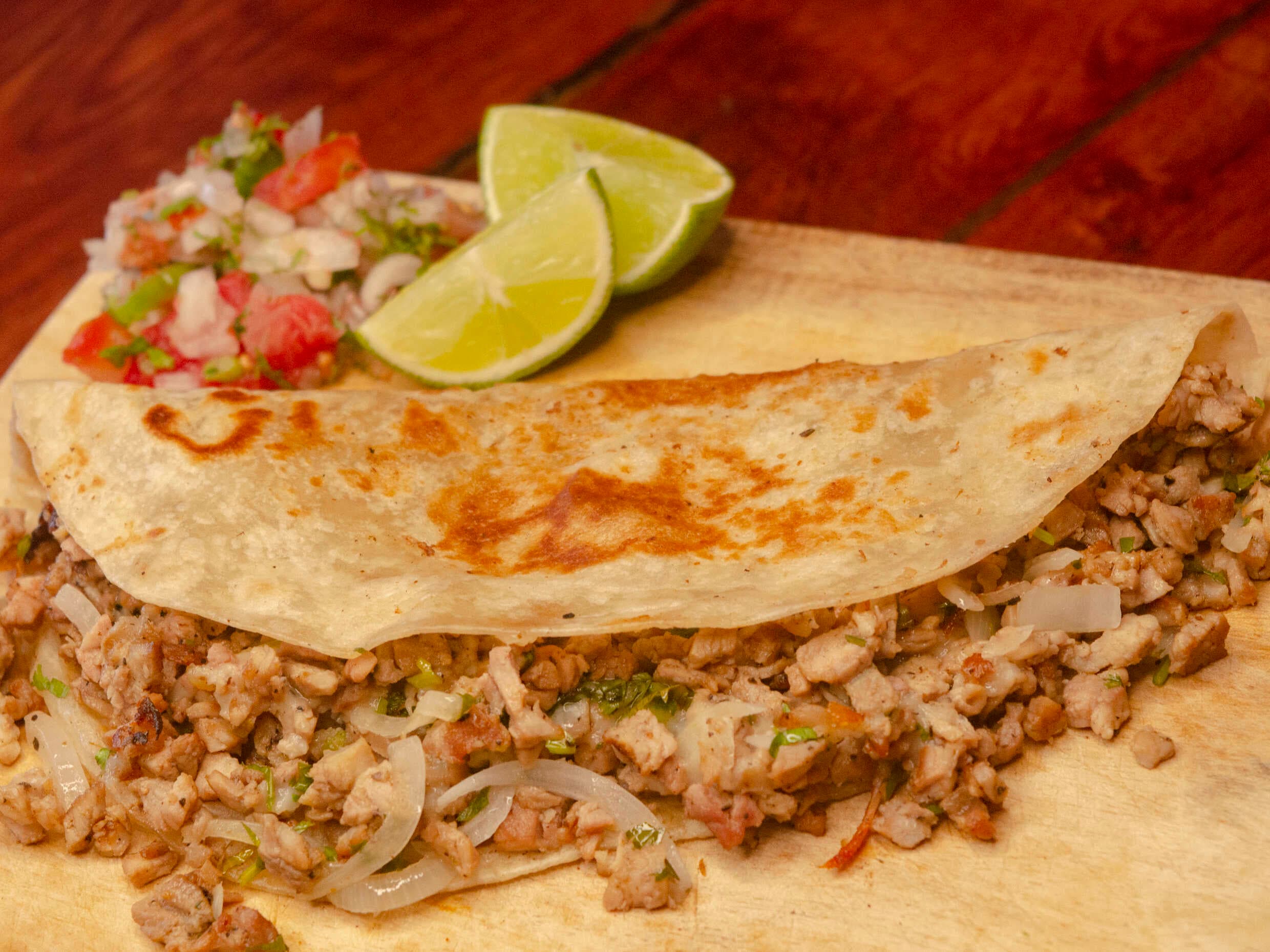 Mega Taco Asada