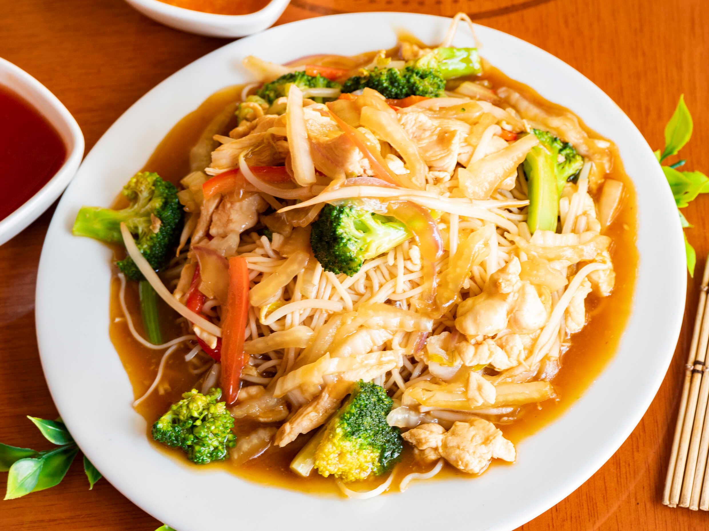 Tallarín con Pollo