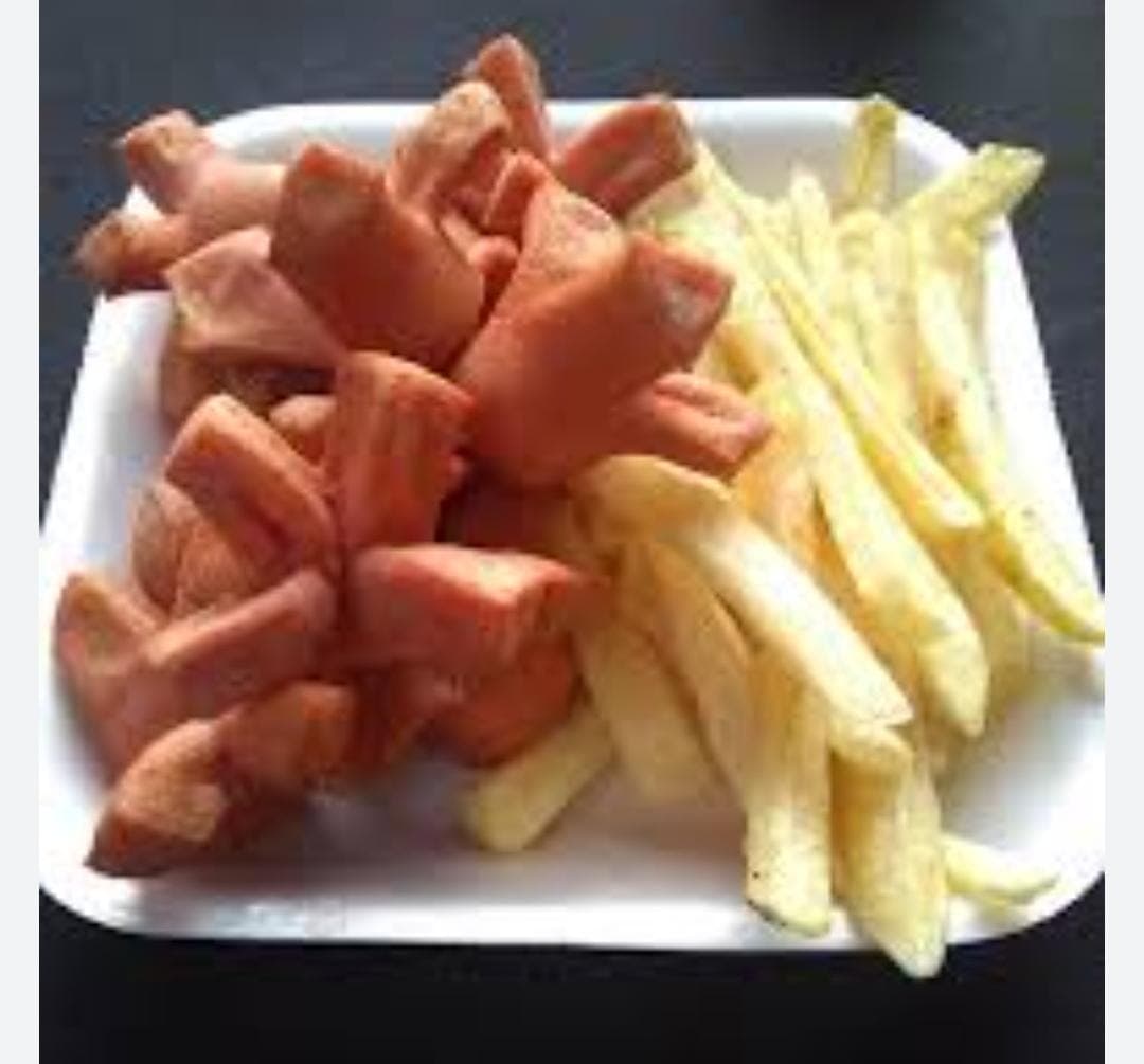 Salchipapas