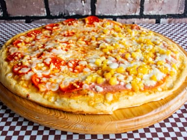 Pizza grande 38cm Mitad pepperoni, mitad hawaiana