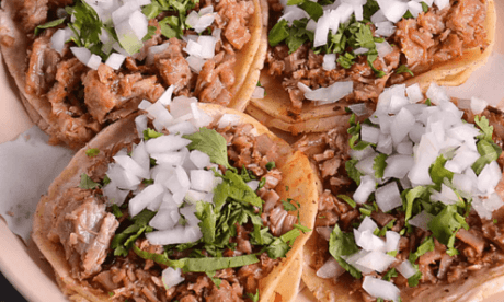 Orden de Tacos de Suadero Sazon (4)