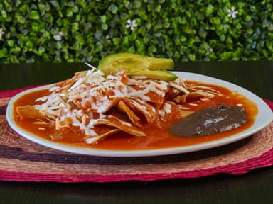 Chilaquiles con pollo Vaso