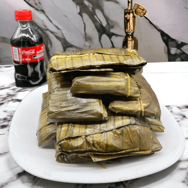 Combo 10 Tamales + 5 Refrescos
