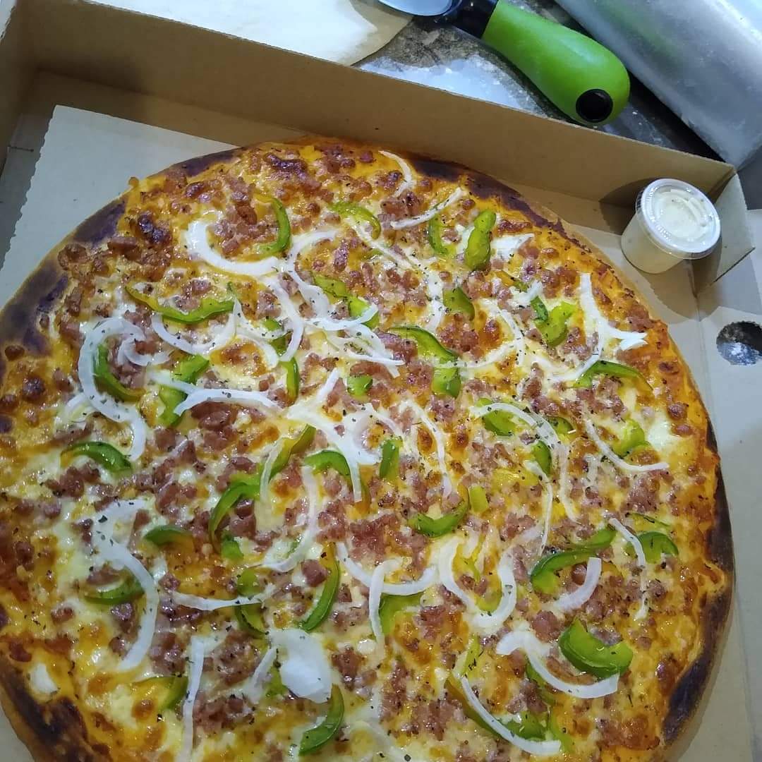 Pizza Calabresa Grande
