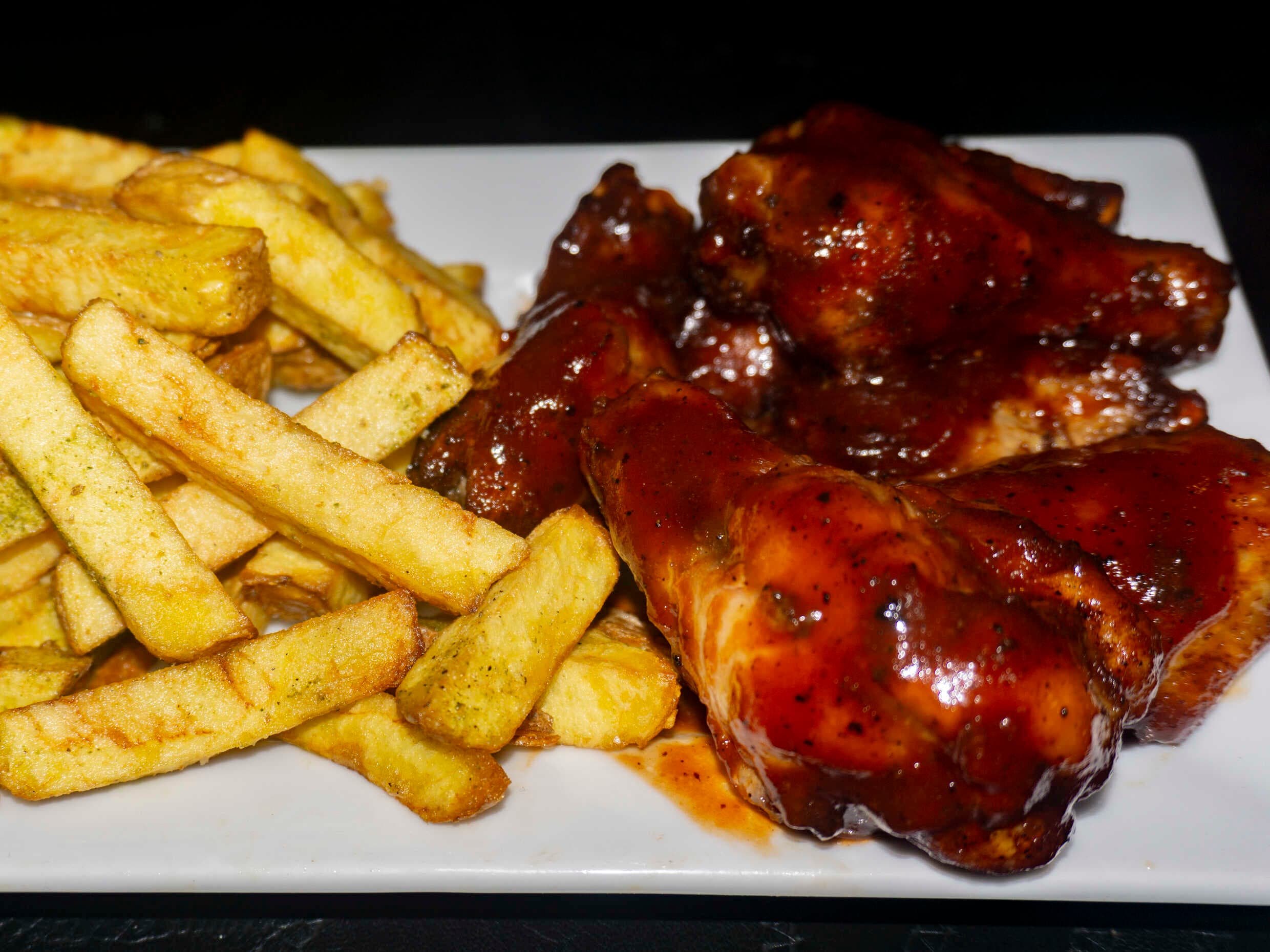 Alitas BBQ Criollas