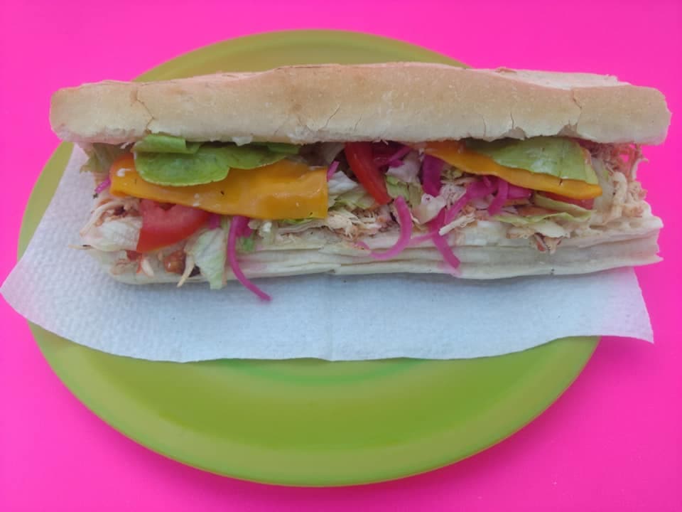 Tranca de Pollo y Queso Daisy