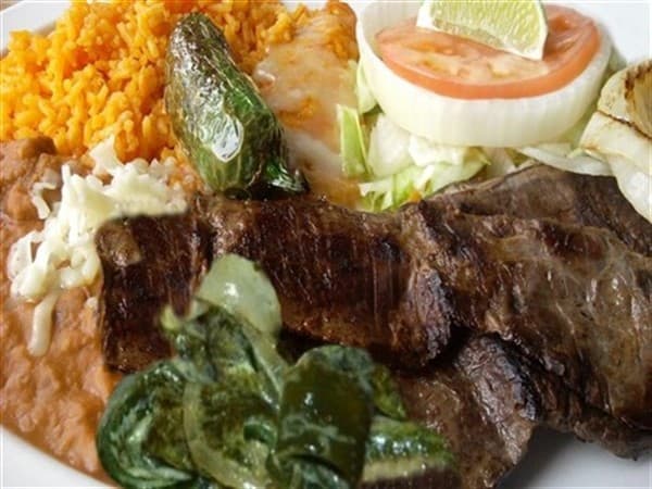 Arrachera a la Parilla o Arrachera a la Tampiqueña