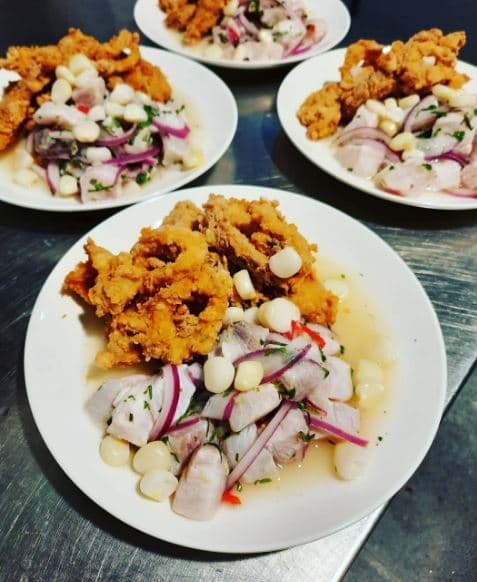 Ceviche Paraíso con Chicharrón de Pota