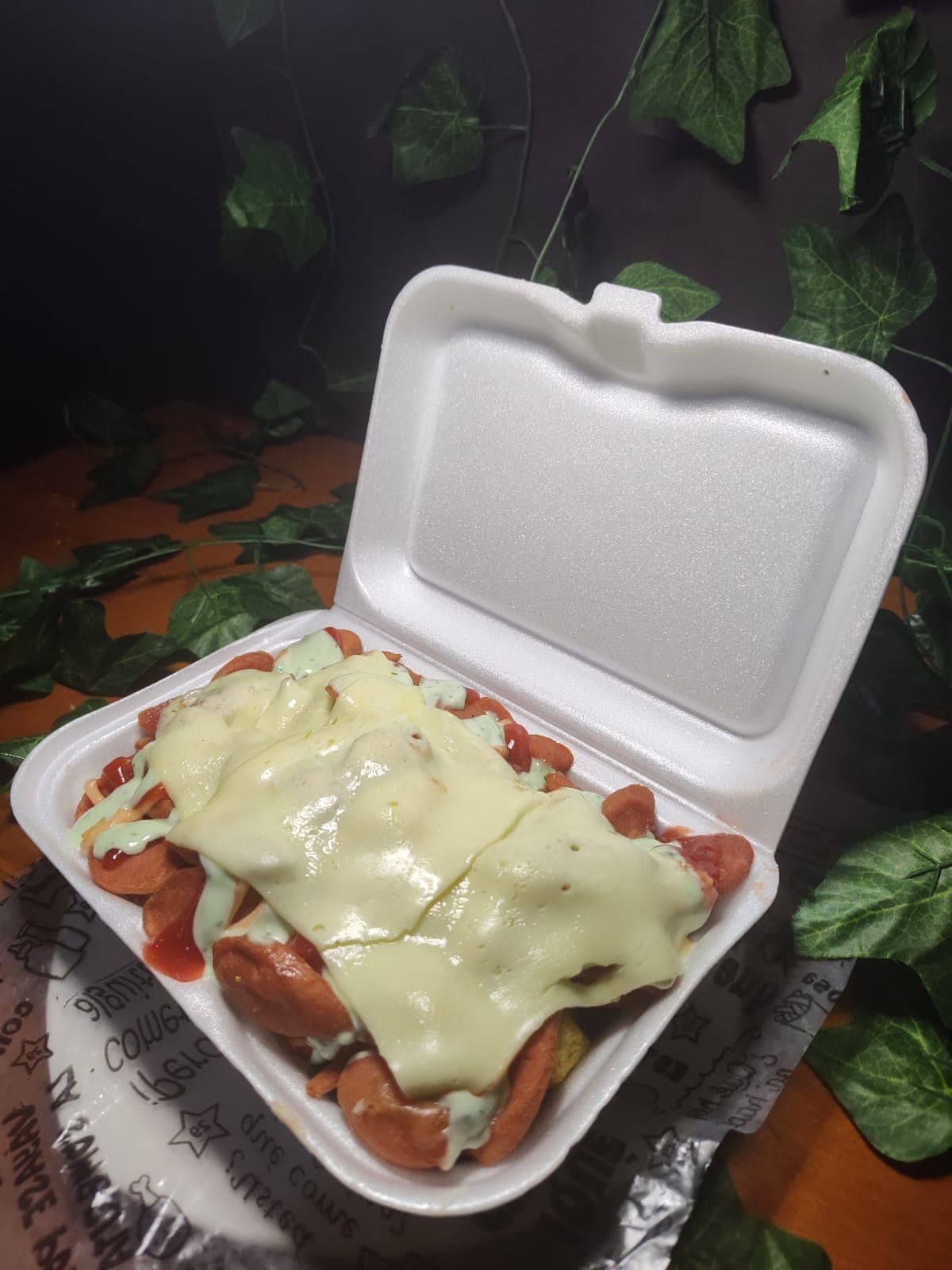 Salchipapa Especial + Gaseosa Mini