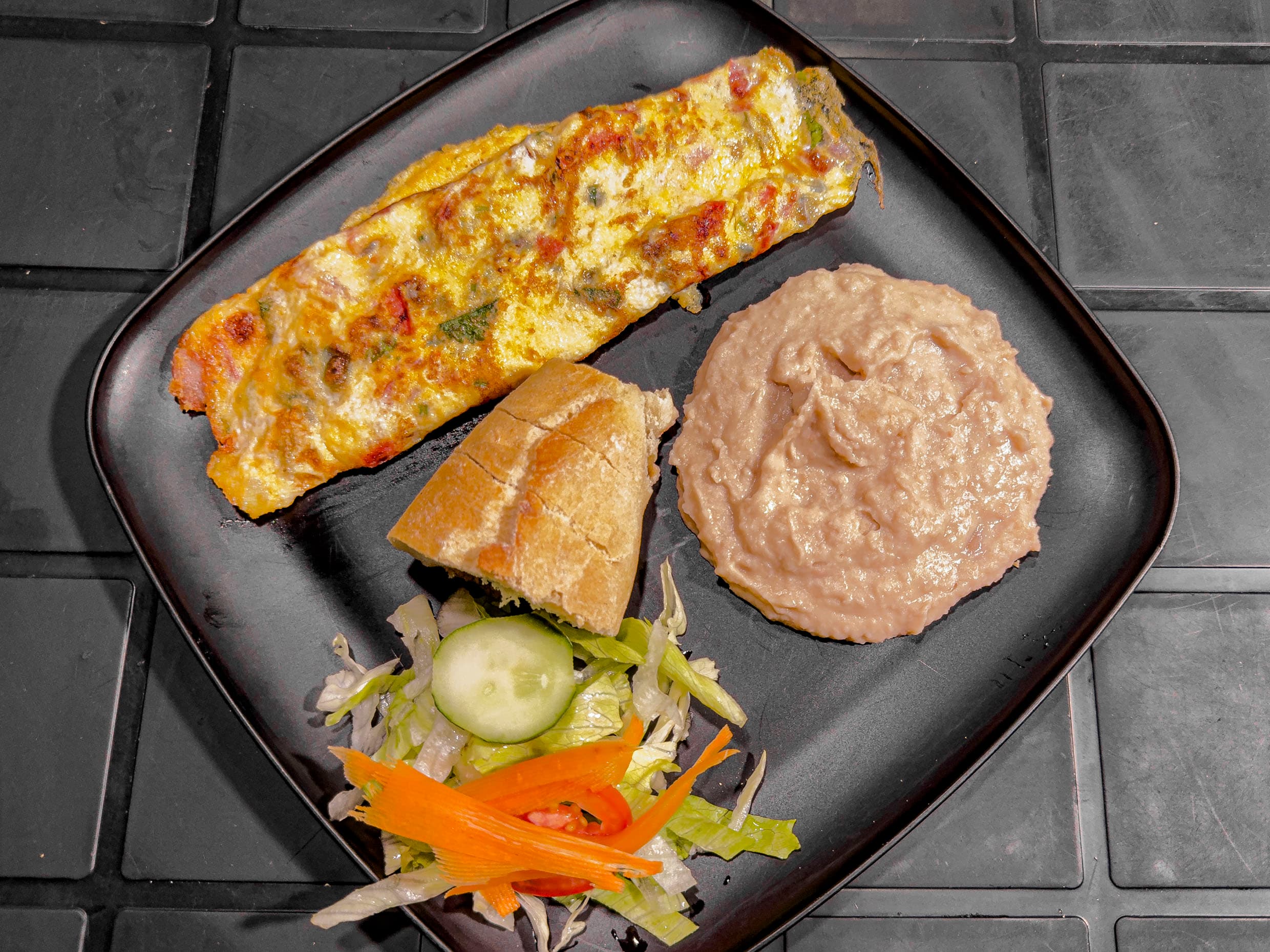 Omelette a la mexicana