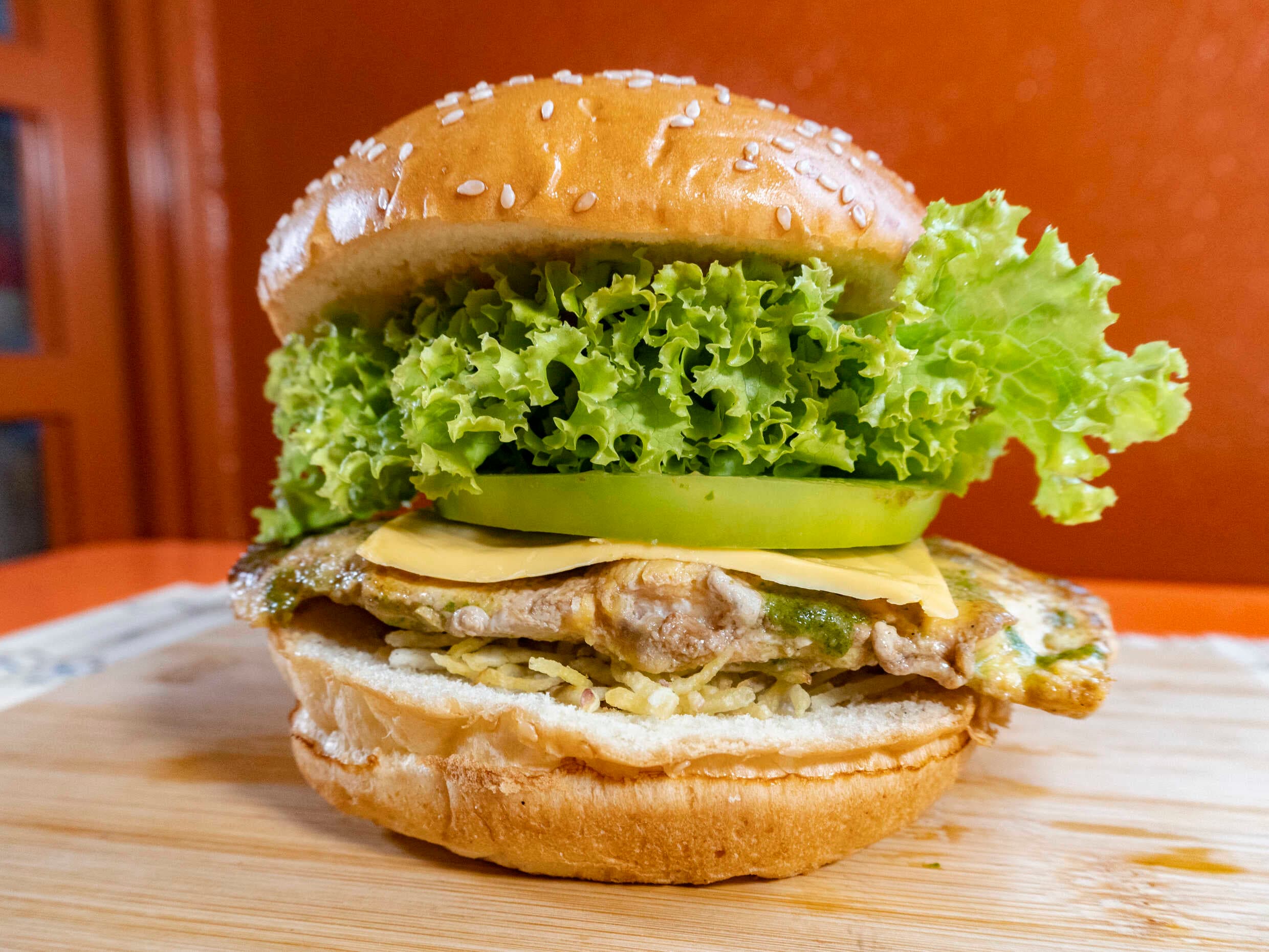 Hamburguesa Sencilla de Pollo